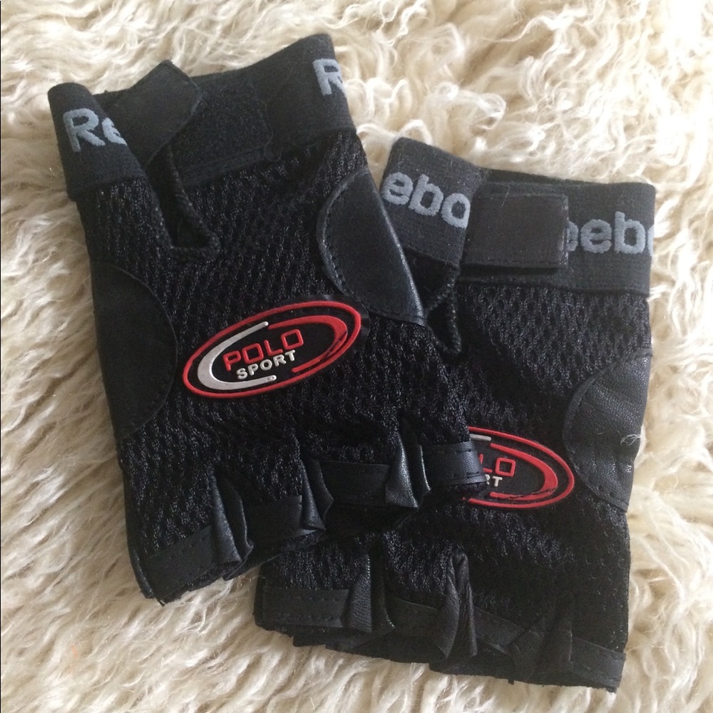 NWOT-Reebok Polo Sport Weight Gloves-S/M